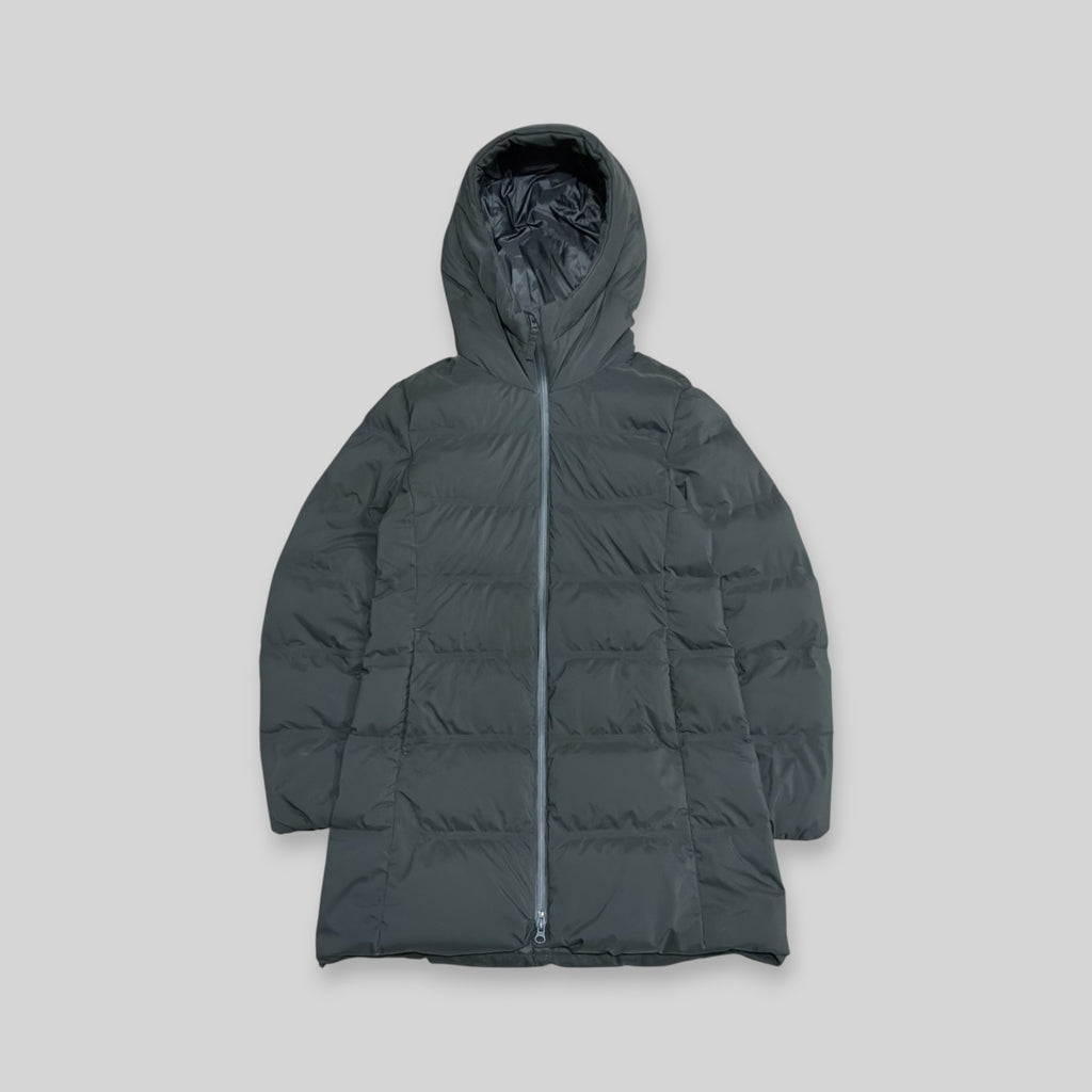 UNIQLO Women's Seamless Down Short Coat (Lightweight Nylon Water Repellent/Windproof Winter/Snow Puffer Jacket) in Dark Green