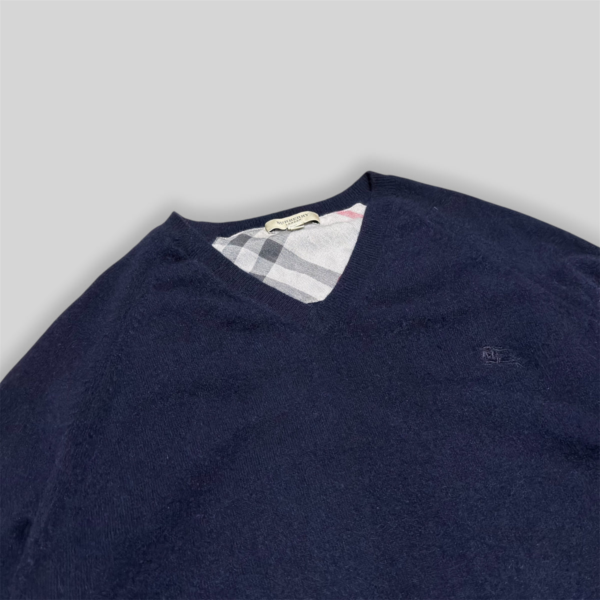 Vintage Burberry London Men's Cashmere V-Neck Long Sleeve Sweater/Sweatshirt in Navy