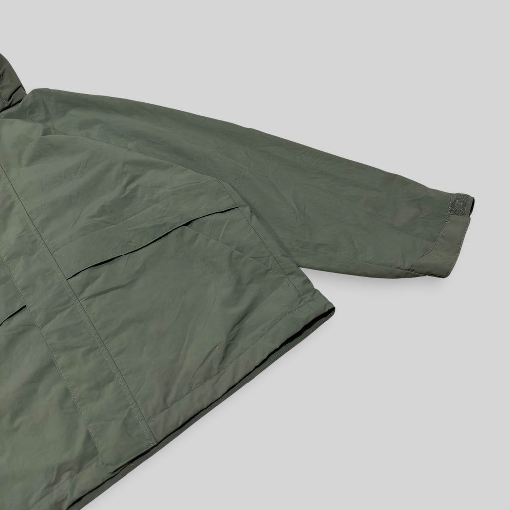 UNIQLO Men's Windproof Stand Collar Blouson (Lightweight Nylon Water Repellent Windbreaker Jacket) in Olive