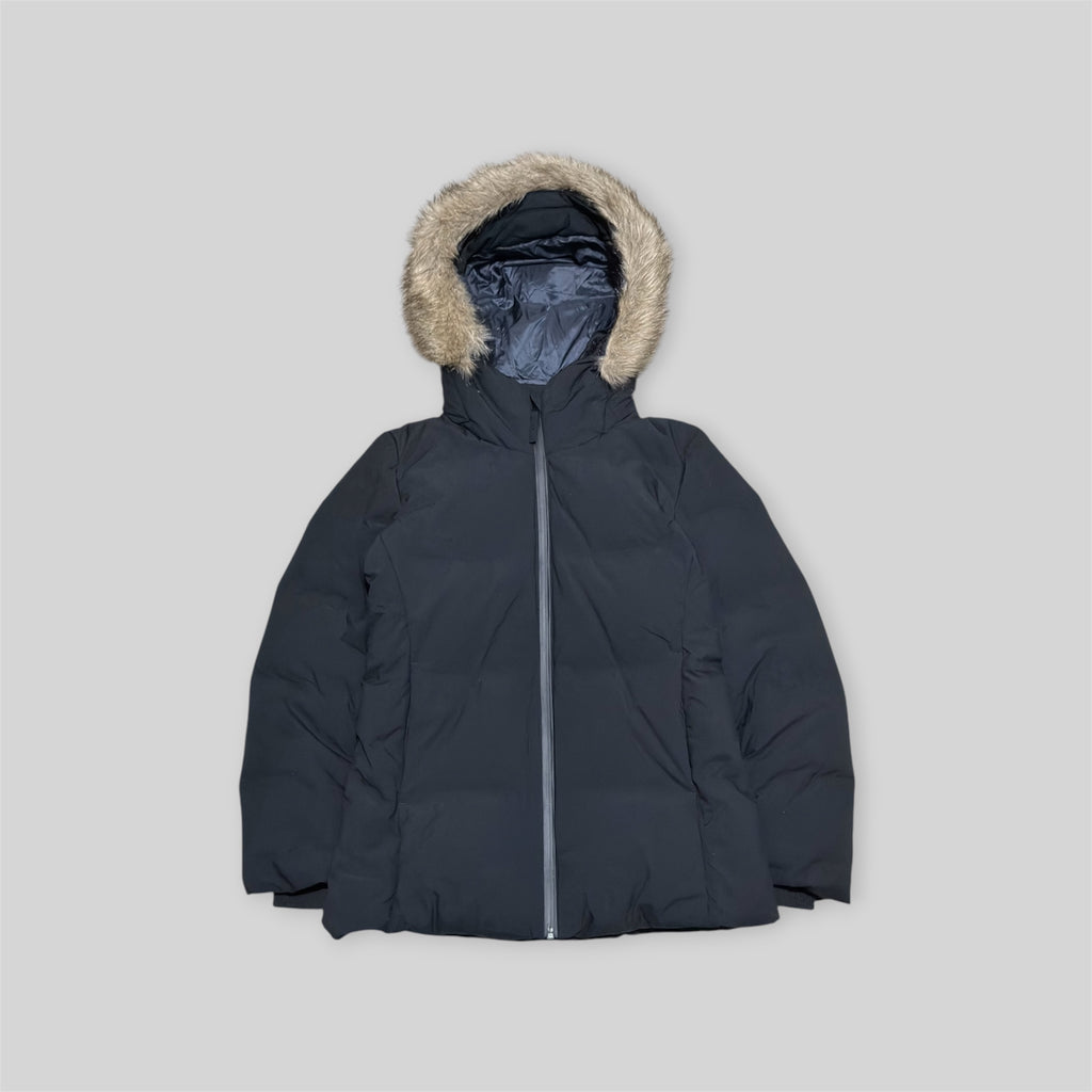 UNIQLO Women's Seamless Down Detachable Fur Hooded Parka (Lightweight Nylon Water Repellent/Windproof Winter/Snow Puffer Jacket) in Black