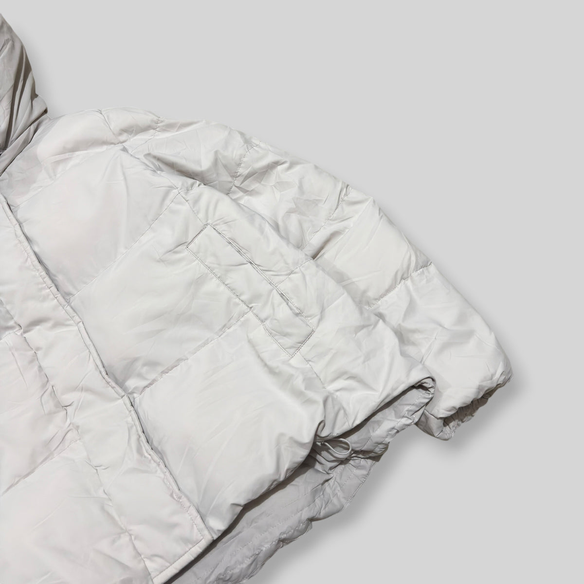 GU by UNIQLO Women's Heat Padded Stand Collar Detachable Hood Blouson (Lightweight Water Repellent/Windproof Winter/Snow Puffer Jacket) in White