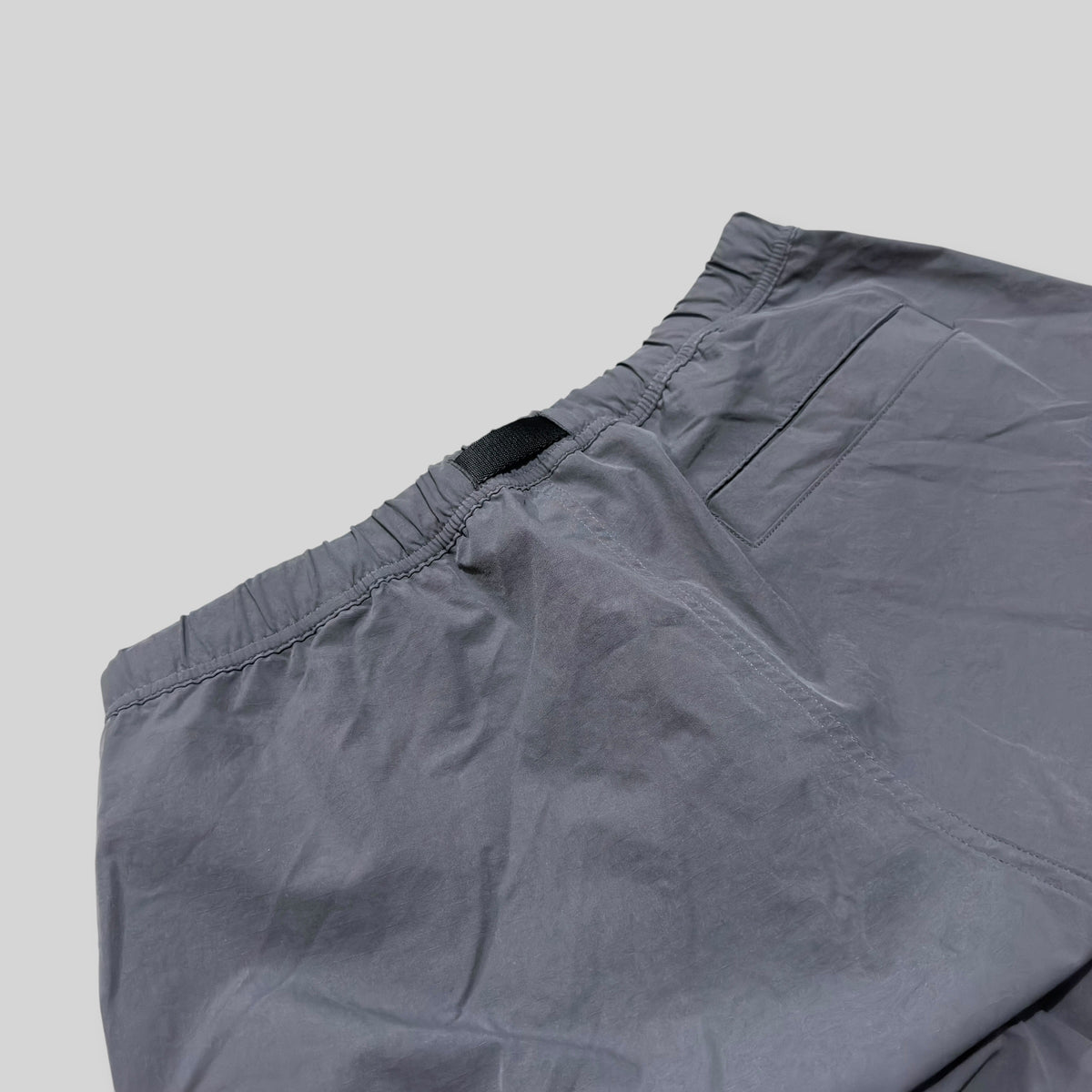 GU by UNIQLO Men's Convertible Belted Wide Fit/Baggy Cargo Pants (Ripstop Fabric) in Gray