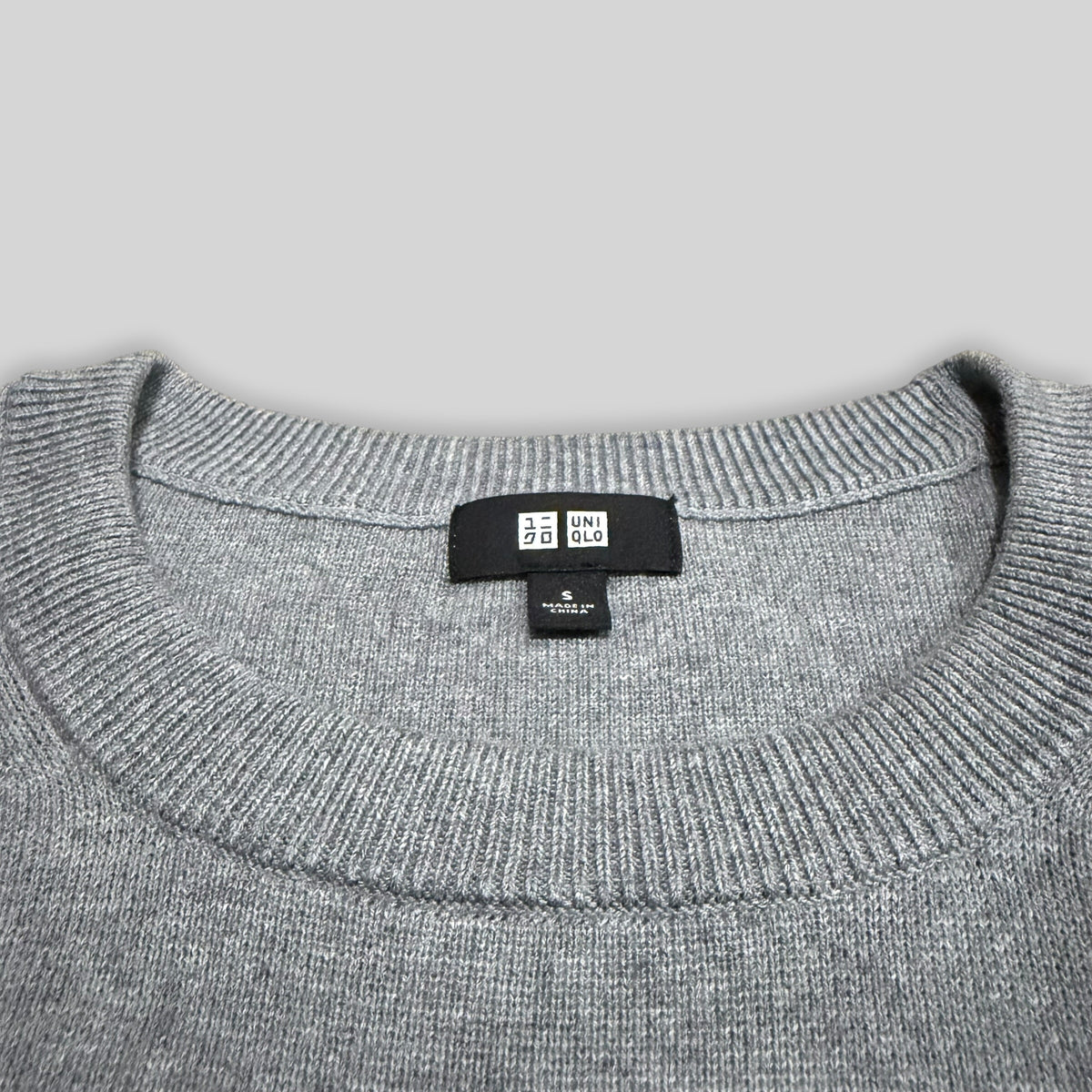 UNIQLO Men's Washable Milano Ribbed Crew Neck Sweater in Gray