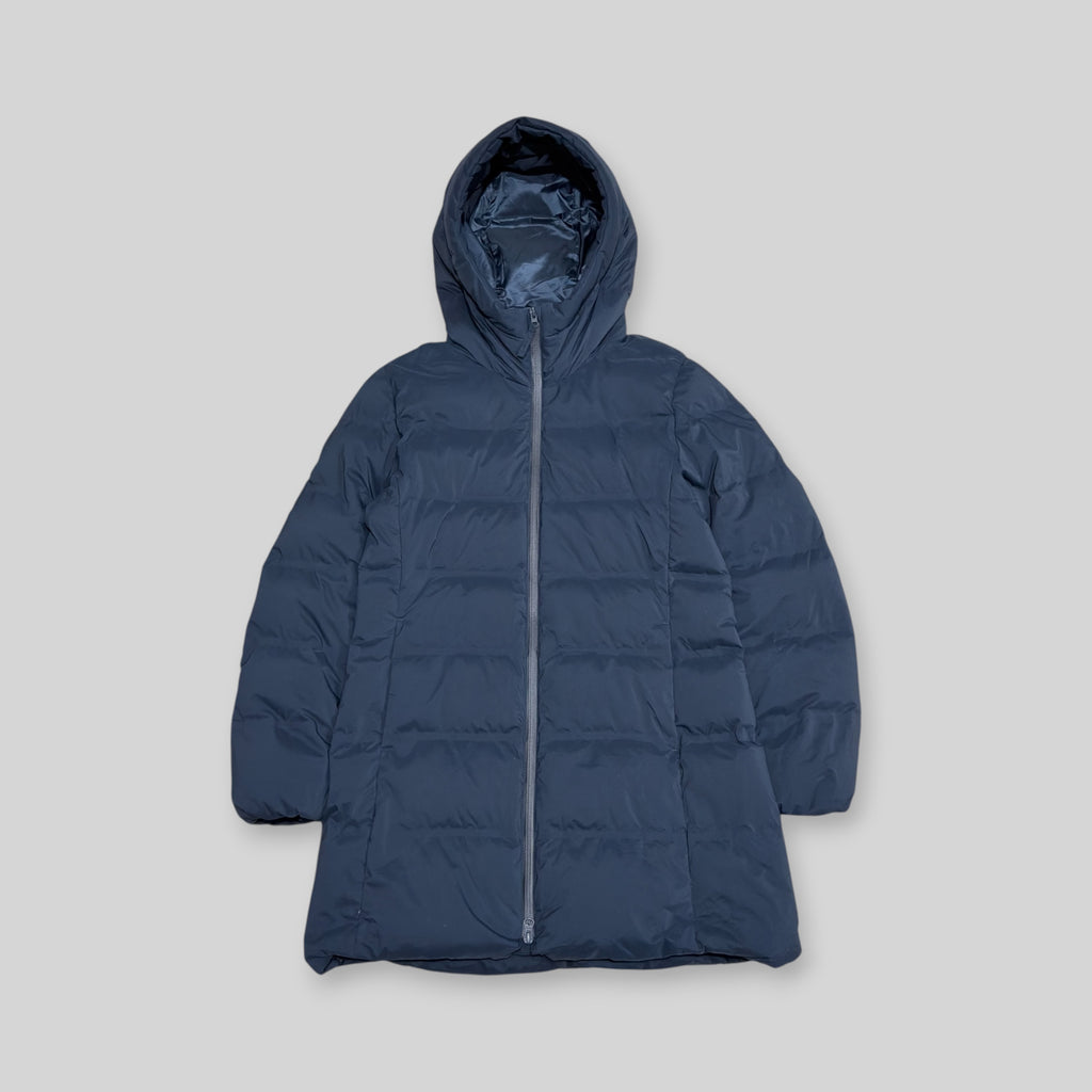 UNIQLO Women's Seamless Down Short Coat  in Navy - Medium