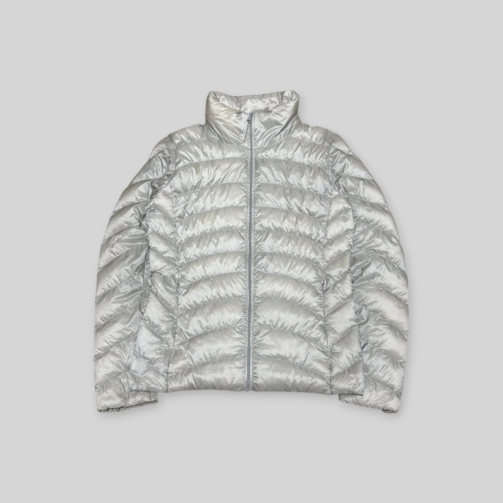 UNIQLO Women's Ultra Light Down Stand Collar Puffer Jacket (Lightweight Nylon Water Repellent/Windproof Winter/Snow Padded Jacket) in Light Gray